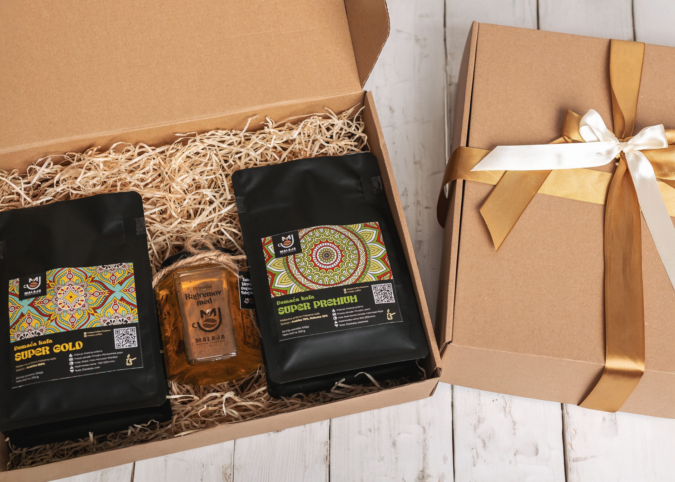 Gift Box 1 – Gold Premium Box